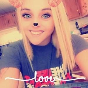 Meet your Posher, Cortney